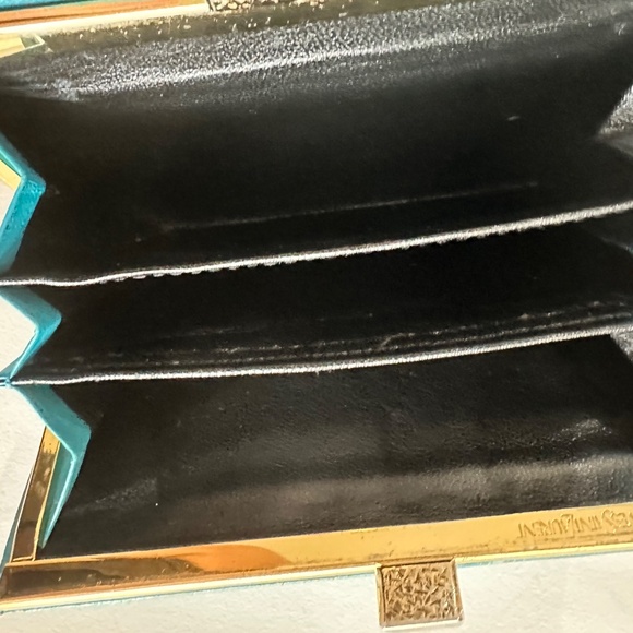 Vintage YSL compact kiss lock wallet - Picture 13 of 16